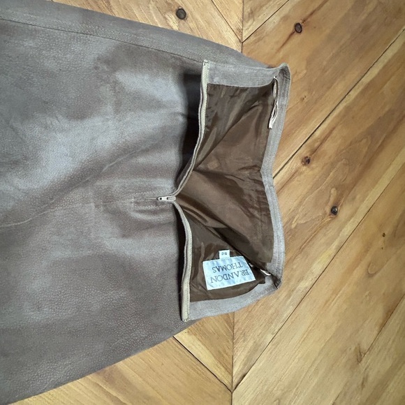 Vintage Brandon Thomas Tan A-line 100% leather with liner skirt - Picture 4 of 7